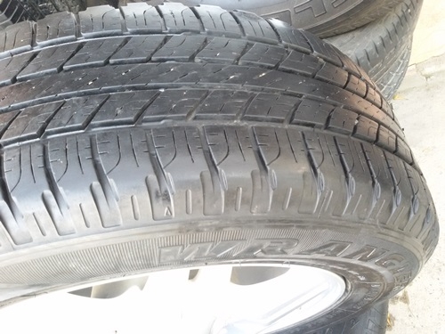 ขายล้อISUZU Hilander 16 ยาง215/65/16 ปี 3714   4 ล้อ