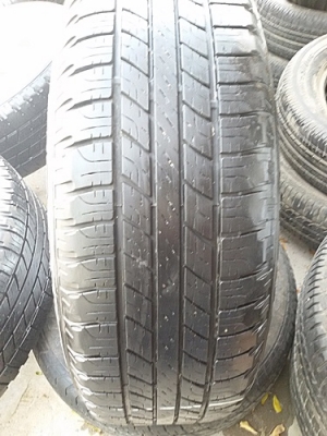 ขายล้อISUZU Hilander 16 ยาง215/65/16 ปี 3714   4 ล้อ