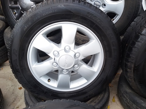 ขายล้อแม็กISUZU GOLD Series 16 ยางปี14 4 ล้อ ขายล้อแม็กISUZU GOLD Series 16 ยางปี14 4 ล้อ