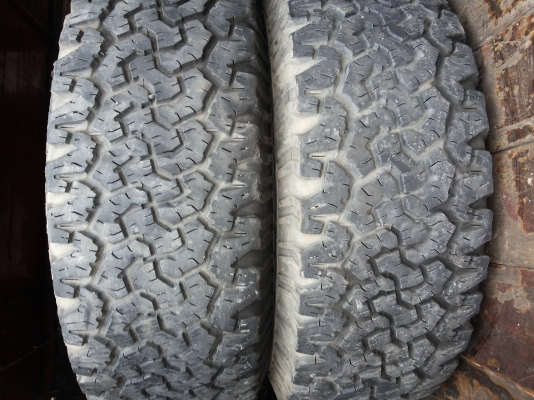 ยาง BF265 70 16 ปี11 ไม่มีปะใช้ได้อีกนาน