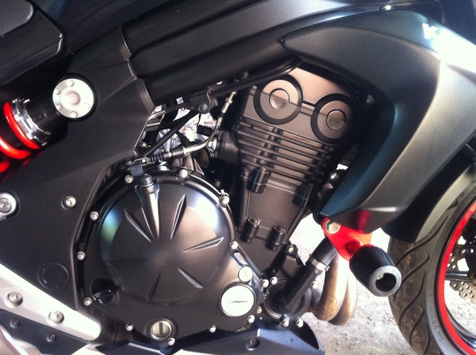 ขายkawasaki er6n ปี2013 ABS ราคา 173000 บาท ขายkawasaki er6n ปี2013 ABS ราคา 173000 บาท