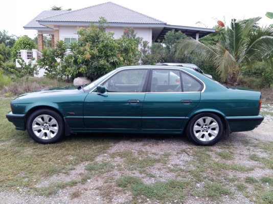 BMW 525 iA สวยมาก