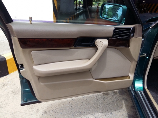 BMW 525 iA สวยมาก