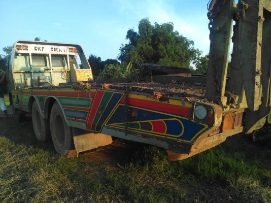 สิบล้อ อีซูซุ ร็อคกี้ วาง HO7C195 สโลส 2เพา หางพับไฮโลริส สภาพดีสวยพร้อมใช้ ทะเบียนพร้อมโอน สิบล้อ อีซูซุ ร็อคกี้ วาง HO7C195 สโลส 2เพา หางพับไฮโลริส สภาพดีสวยพร้อมใช้ ทะเบียนพร้อมโอน