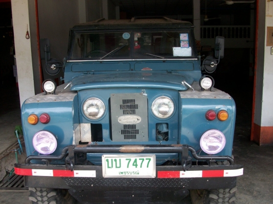 ขายแลนโรเวอร์ สภาพสวยพร้อมใช้งาน ทะเบียนไม่ขาดเอกสารพร้อมโอน ขายแลนโรเวอร์ สภาพสวยพร้อมใช้งาน ทะเบียนไม่ขาดเอกสารพร้อมโอน