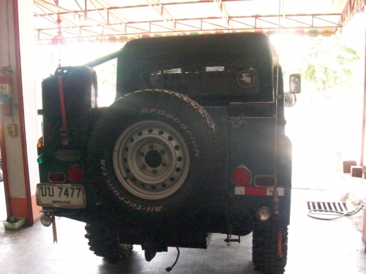 ขายแลนโรเวอร์ สภาพสวยพร้อมใช้งาน ทะเบียนไม่ขาดเอกสารพร้อมโอน ขายแลนโรเวอร์ สภาพสวยพร้อมใช้งาน ทะเบียนไม่ขาดเอกสารพร้อมโอน