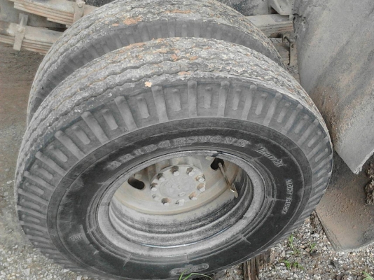 รถฮีโน่ 6 ล้อดั้ม FC9J 175 แรงม้า. ปี 51   สนใจติดต่อ  081 - 6079515