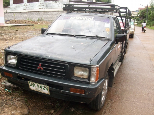 ขาย L 200  สภาพดีครับ ปี95