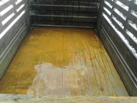 รถอีซูซุ 6 ล้อดั้ม FRR 210 แรงม้า  ปี 54.  ( รถวิ่ง 13x,xxx กม. )    สนใจติดต่อ  081 - 6079515