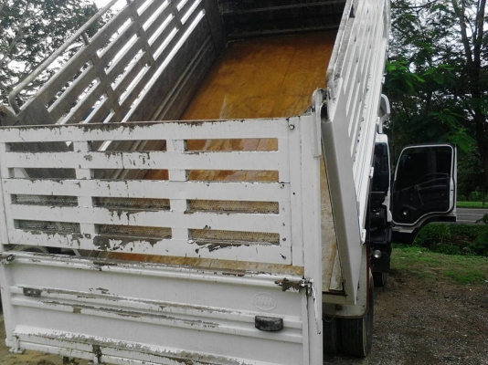 รถอีซูซุ 6 ล้อดั้ม FRR 210 แรงม้า  ปี 54.  ( รถวิ่ง 13x,xxx กม. )    สนใจติดต่อ  081 - 6079515