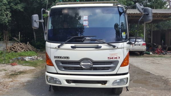 รถฮีโน่ 6 ล้อดั้ม FC9J 175 แรงม้า. ปี 52    สนใจติดต่อ  081 - 6079515