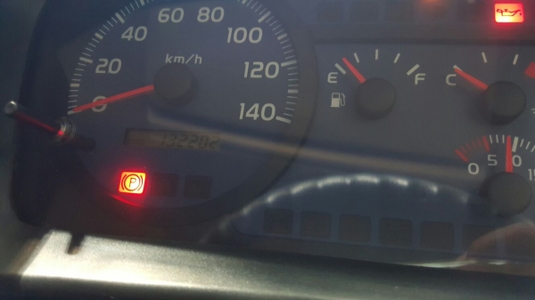 รถฮีโน่ 6 ล้อดั้ม FC9J 175 แรงม้า. ปี 52    สนใจติดต่อ  081 - 6079515