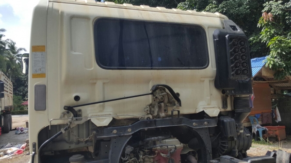 รถฮีโน่ 6 ล้อดั้ม FC9J 175 แรงม้า. ปี 52    สนใจติดต่อ  081 - 6079515