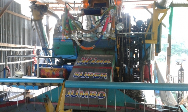 ขายรถเกี่ยว ไทยเจริญการช่าง ขายรถเกี่ยว ไทยเจริญการช่าง