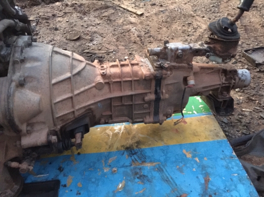 ขายเครื่องมังกรทอง  ISUZU 4-JA1 พร้อมเกียร์