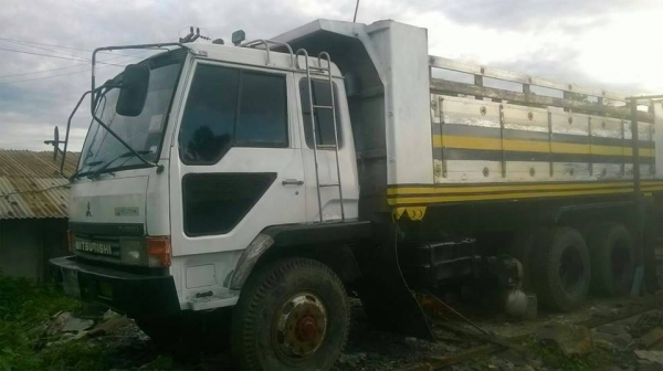 **950,000 บ.ต่อรอง/// 10ล้อ "หลงโบ" FUSO TF-220HP 2เพลาดั้ม **ขาย MITSUBISHI FUSO TF-220แรง "หลงโบ" 10ล้อ2เพลาดั้ม สภาพดี พร้อมใช้งาน MITSUBISHI FN527M-TF5920 6D16-TF Turbo-220HP 10Speed ปี 43 เครื่องเดิม เกียร์เดิม 10สปีด เครื่องแรง แ **950,000 บ.ต่อรอง/// 10ล้อ "หลงโบ" FUSO TF-220HP 2เพลาดั้ม **ขาย MITSUBISHI FUSO TF-220แรง "หลงโบ" 10ล้อ2เพลาดั้ม สภาพดี พร้อมใช้งาน MITSUBISHI FN527M-TF5920 6D16-TF Turbo-220HP 10Speed ปี 43 เครื่องเดิม เกียร์เดิม 10สปีด เครื่องแรง แ