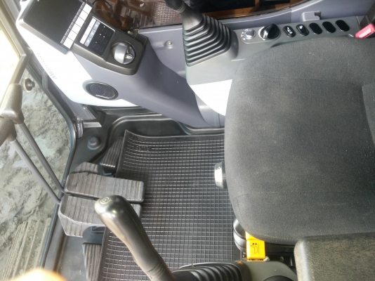 ขายKOMATSU  PC200-8MO