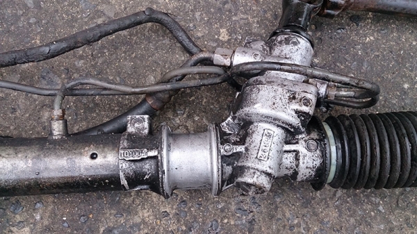 ขายแร็คพร้อมตัวปั่นตู้โตโยต้าหัวจรวด 3950 บาท