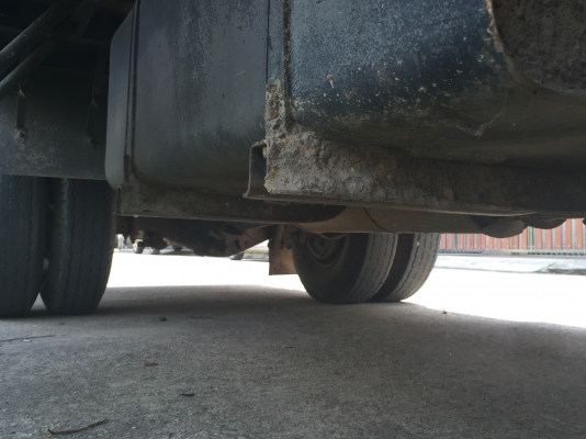 6ล้อตู้แห้ง130แรงIsuzu NKR71LY52EU5-71037181...รถปี50ห้างแท้สภาพดี....