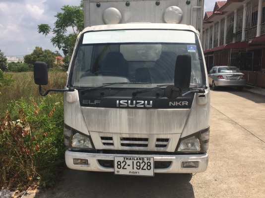 6ล้อตู้แห้ง130แรงIsuzu NKR71LY52EU5-71037181...รถปี50ห้างแท้สภาพดี....