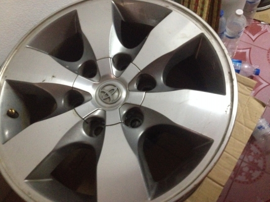 ขาย แม็ก Vigo ขอบ 16 6 รู ใส่รถตู้ได้ 4 วง