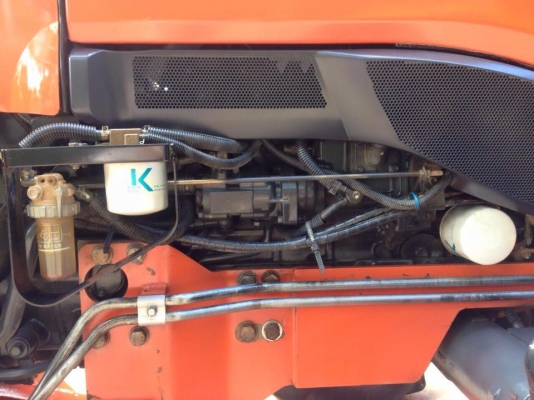 ขายรถไถ Kubota L4708(4WD) พร้อมใบมีดและผานพรวนช้างDH246 พร้อมใช้งาน