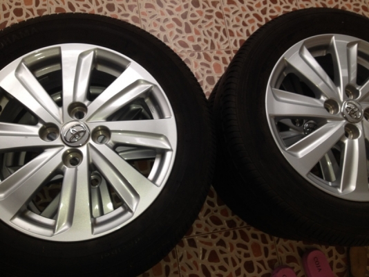 ขายล้อ new Vios ขอบ 15 พร้อมยาง Yokohama 185/60/15 ยางปี13