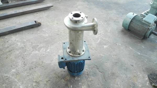 Sale>> ปั้มน้ำหอยโข่งสแตนเลส TECO 3 HP. 380V. 2850 RPM. ใบพัดทองเหลือง สภาพสวยสดใหม่ 089-2499-123(Line)