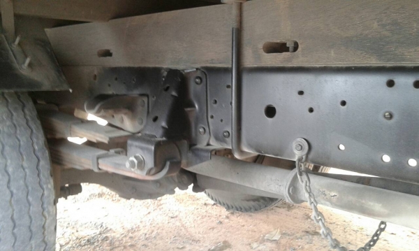 NPR130 แรงรถปี 50 รถสวยพร้อมใช้งาน เครื่องดี คัสชีงาม พร้อมคอกเหล็กต่อใหม่ ยาว 5 เมตร  เอกสารเล่มทะเบียนพร้อมโอน ราคา 650,000 ต่อรอง