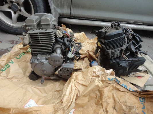 ขายเครื่องอะไหล่ serow225 รุ่นสตาร์ทเท้า