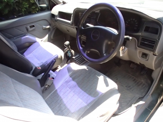 ดราก้อนปี 43  เครื่องดี 2.5 SX พาวเวอร์แอร์เย็นสอาดยางดีแม๊กสวยภาษื 59 ทะเบียนพร้อมโอนรถพร้อมไช้