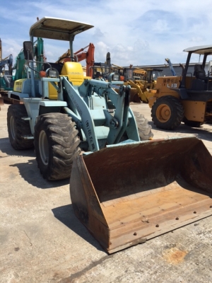 รถตัก FURUKAWA FL305 มือ 2 นำเข้าจากญี่ปุ่น เกียร์ออโต้