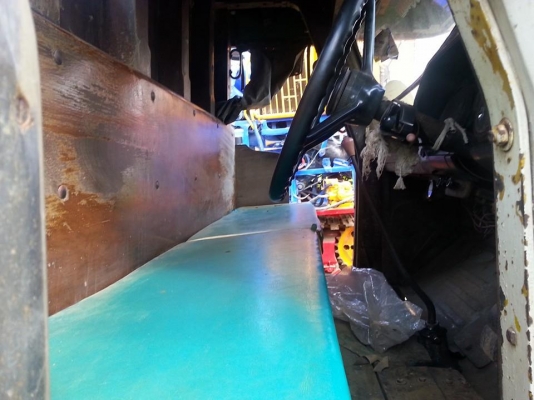 ขายเทรลเลอร์หัวยาว เครื่อง165แรง ช่วงล่างใหญ่FUSO มีบันไดไฮดรอลิกขึ้นรถเกี่ยว สภาพพร้อมใช้งาน เอกสารพร้อมโอน สนใจโทร 090-8588220คุณนะ 093-3258446คุณบิว หรือเข้าดูสินค้าอื่นๆได้ที่ www.truck.in.th/498 หรือเพจFacebook ณรงค์ ซื้อขายรถมือสอง (เว็บไซต์ส่วนตัว)