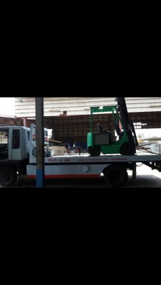 บริการขนย้ายรถโฟล์คลิฟท์ราคาเป็นกันเองจร้า !!!
