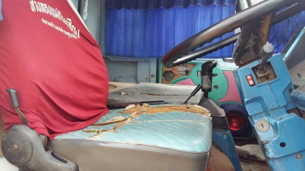 ขายดั้ม2เพลา ร็อกกี้210แรง พ.เพาเวอร์ เบรกทิฟฟี่ ภายในสวย สภาพพร้อมใช้งาน เอกสารพร้อมโอน สนใจโทร 090-8588220คุณนะ 093-3258446คุณบิว หรือเข้าดูสินค้าอื่นๆได้ที่ www.truck.in.th/498 หรือเพจFacebook ณรงค์ ซื้อขายรถมือสอง (เว็บไซต์ส่วนตัว) หรือFacebook ตลาดรถ