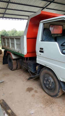 ขายหกล้อดั้มโตโยต้า ใช้น้อยมากแสนกลางๆครับ ราคาต่อรองได้ครับ ขายหกล้อดั้มโตโยต้า ใช้น้อยมากแสนกลางๆครับ ราคาต่อรองได้ครับ