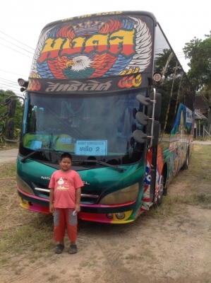 ขายรถบัสพัดลมทรงสามเสา 12 เมตร รับส่งพนักงานพร้อมใช้