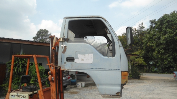 ขายครับหัว อีซูซุตามสภาพ    ท่านใดสนใจติดต่อมาเลยนะครับ