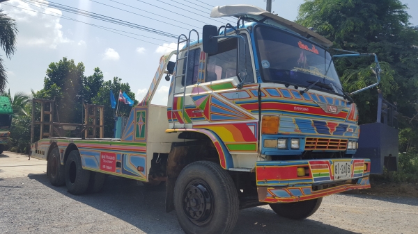 ขายรถเทรลเลอร์ 10 ล้อ HINO 2 เพลา เครื่อง EP100 = 280 แรงม้า บรรทุกรถเกี่ยวข้าว ขายรถเทรลเลอร์ 10 ล้อ HINO 2 เพลา เครื่อง EP100 = 280 แรงม้า บรรทุกรถเกี่ยวข้าว