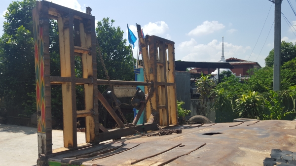 ขายรถเทรลเลอร์ 10 ล้อ HINO 2 เพลา เครื่อง EP100 = 280 แรงม้า บรรทุกรถเกี่ยวข้าว ขายรถเทรลเลอร์ 10 ล้อ HINO 2 เพลา เครื่อง EP100 = 280 แรงม้า บรรทุกรถเกี่ยวข้าว