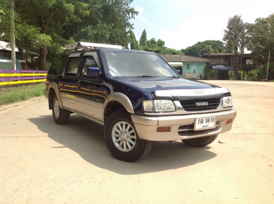 Advanger เครื่องดีเซล2,800cc เกียAUTOก.ไฟฟ้า ซ.ล็อค พ.พาวเวอร์ มีแอร์หลัง