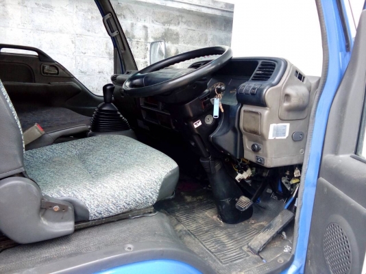 หกล้อ อีซูซุ NPR130โบว์ ปี46 ช่วงยาว5ม แอร์หนาว สภาพดีสวยบางเดิม ทะเบียนพร้อมโอน ราคา 435,000บ ต่อรองได้ หกล้อ อีซูซุ NPR130โบว์ ปี46 ช่วงยาว5ม แอร์หนาว สภาพดีสวยบางเดิม ทะเบียนพร้อมโอน ราคา 435,000บ ต่อรองได้