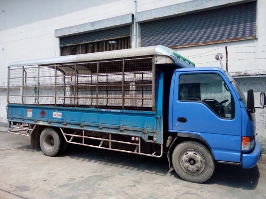 หกล้อ อีซูซุ NPR130โบว์ ปี46 ช่วงยาว5ม แอร์หนาว สภาพดีสวยบางเดิม ทะเบียนพร้อมโอน ราคา 435,000บ ต่อรองได้ หกล้อ อีซูซุ NPR130โบว์ ปี46 ช่วงยาว5ม แอร์หนาว สภาพดีสวยบางเดิม ทะเบียนพร้อมโอน ราคา 435,000บ ต่อรองได้