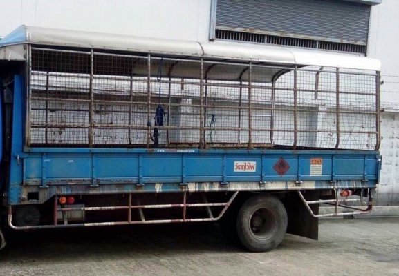 หกล้อ อีซูซุ NPR130โบว์ ปี46 ช่วงยาว5ม แอร์หนาว สภาพดีสวยบางเดิม ทะเบียนพร้อมโอน ราคา 435,000บ ต่อรองได้ หกล้อ อีซูซุ NPR130โบว์ ปี46 ช่วงยาว5ม แอร์หนาว สภาพดีสวยบางเดิม ทะเบียนพร้อมโอน ราคา 435,000บ ต่อรองได้