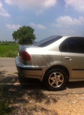 รถสวยพร้อมใช้งาน