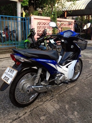 เวบไอ ตัวบังลมใหญ่ (สตาร์ทมือ) เวบไอ ตัวบังลมใหญ่ (สตาร์ทมือ)