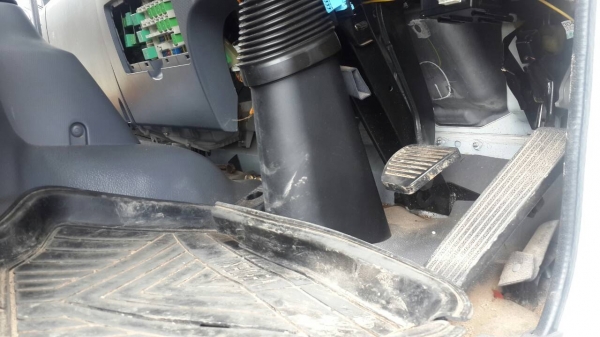 รถอีซูซุ 10 ล้อดั้ม FXZ 360 แรงม้า. ปี 54  ( รถวิ่ง 2xx,xxx กม. )    สนใจติดต่อ   081 - 6079515