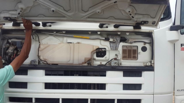 รถอีซูซุ 10 ล้อดั้ม FXZ 360 แรงม้า. ปี 54  ( รถวิ่ง 2xx,xxx กม. )    สนใจติดต่อ   081 - 6079515