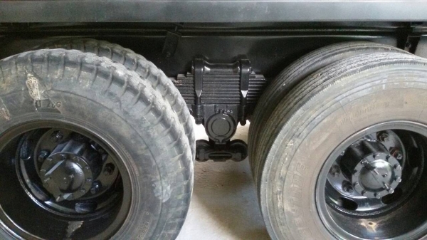 รถอีซูซุ 10 ล้อดั้ม FXZ 200 แรงม้า. ปี 50  ( รถวิ่ง 15x,xxx กม. )      สนใจติดต่อ   081 - 6079515