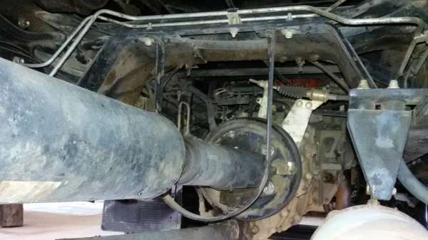 รถอีซูซุ 10 ล้อดั้ม FXZ 200 แรงม้า. ปี 50  ( รถวิ่ง 15x,xxx กม. )      สนใจติดต่อ   081 - 6079515